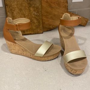 C Laundry Wedge Shoes